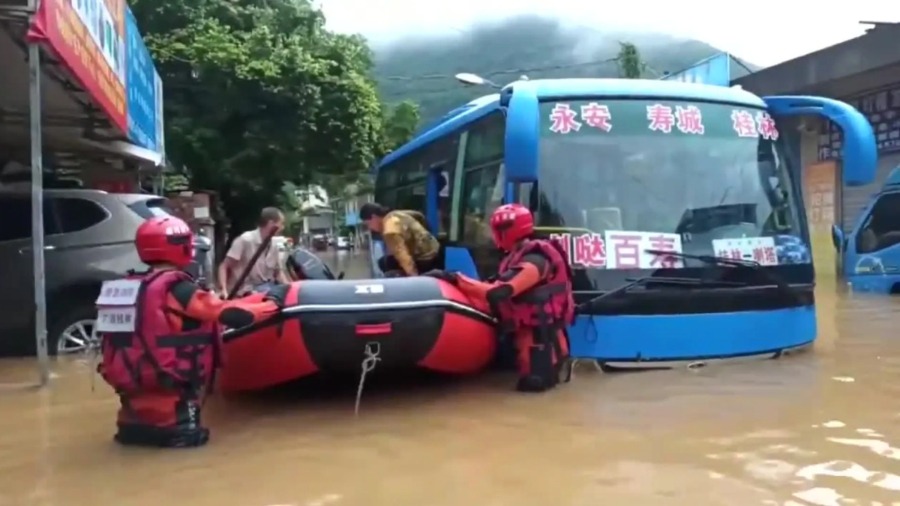 Las inundaciones en el sureste de China obligan a evacuar a 27.000 personas