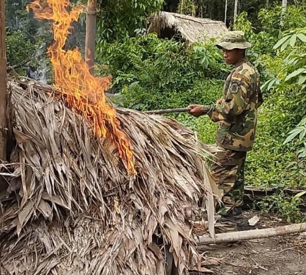 FANB destruye en la Amazonía estructuras donde realizaban minería ilegal