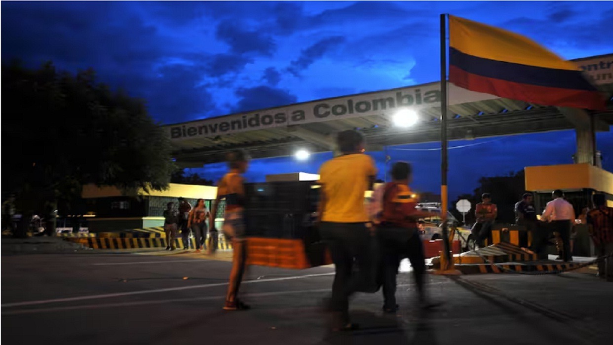 Cierran frontera entre Colombia y Venezuela