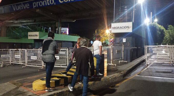 Frontera colombo-venezolana amaneció cerrada este viernes 26 de julio