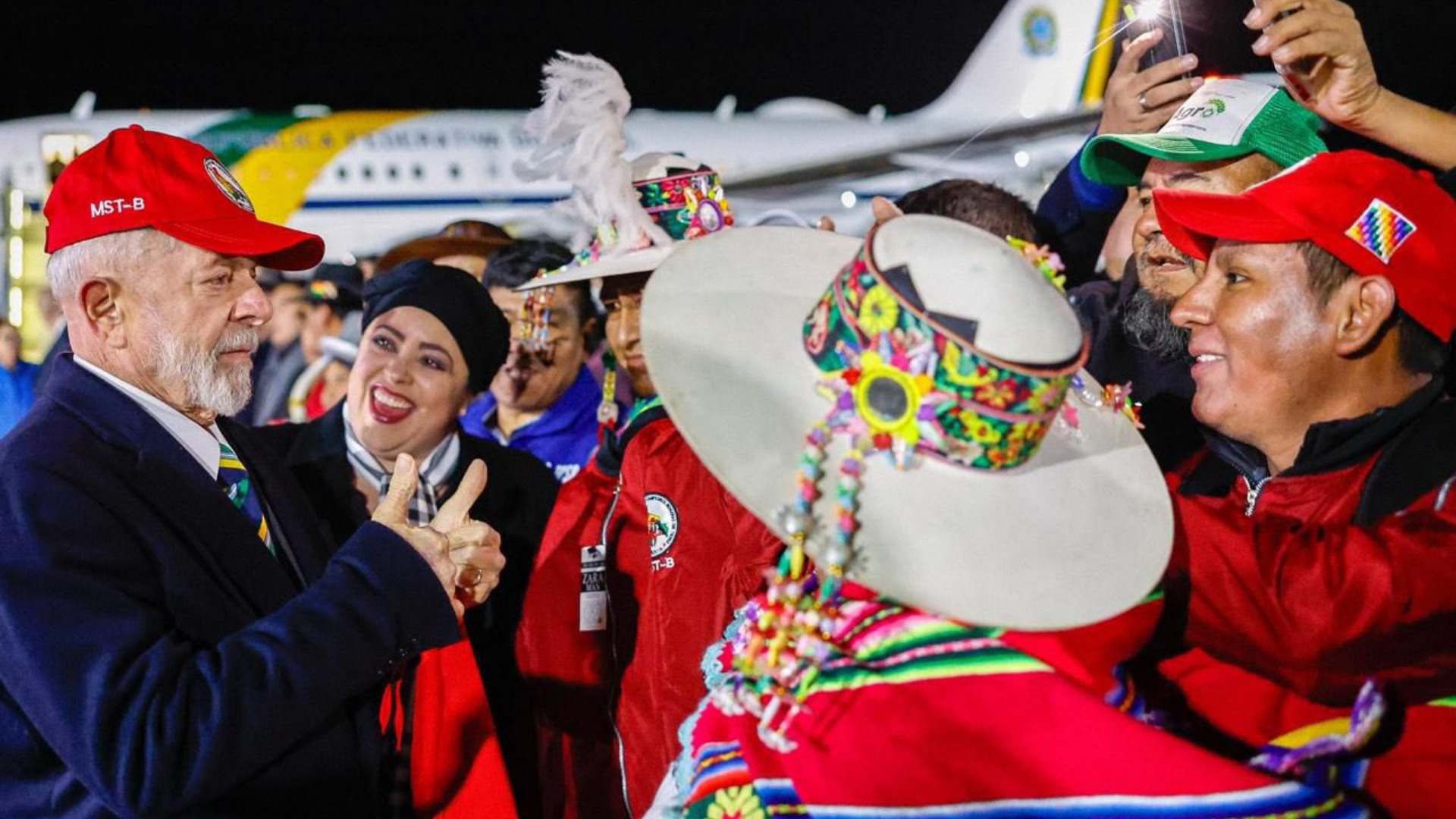 Lula arriba a Bolivia para participar en un evento con más de 300 empresarios