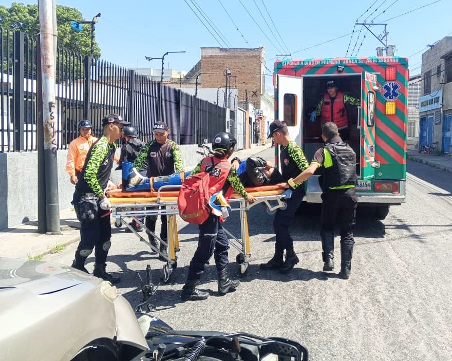 ¡Imprudencia en las vías! Accidente de tránsito en el Centro de Barquisimeto