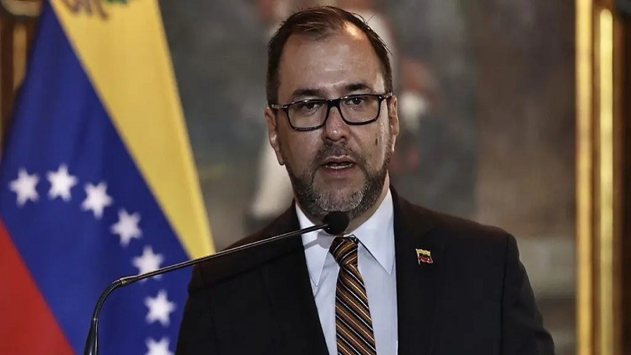 Canciller Gil denuncia que funcionarios de EEUU cobran por atacar a Venezuela: Busquen otras fuentes de ingresos