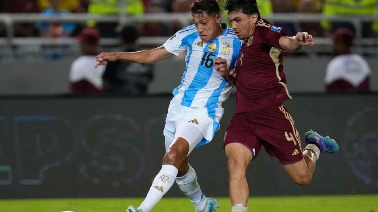 Presidente Maduro celebra empate de La Vinotinto ante Argentina