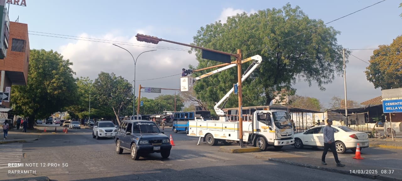 AMTT ejecutó demarcación de 45 kilómetros de vías y realiza constante mantenimiento a semáforos